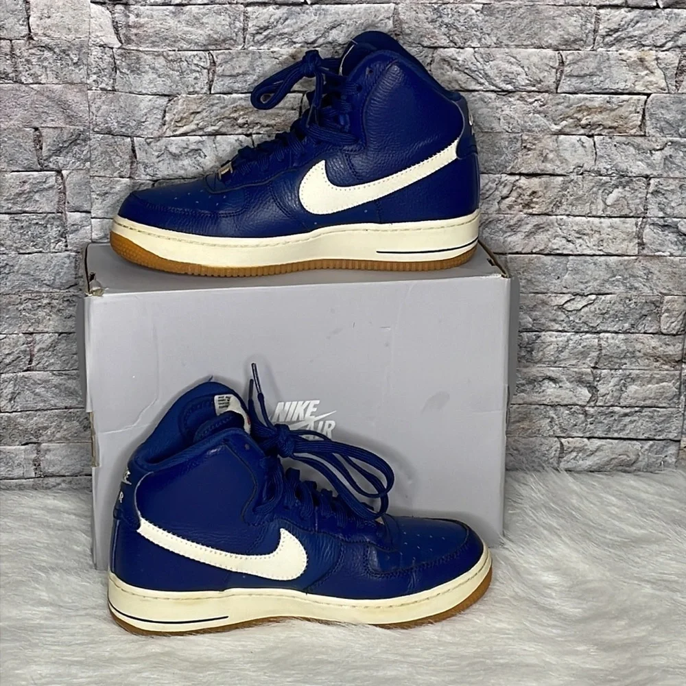 🔥🔥 Nike Air Force 1 High GS “Coastal Blue” Size 6Y Navy White Gum 653998-410🔥